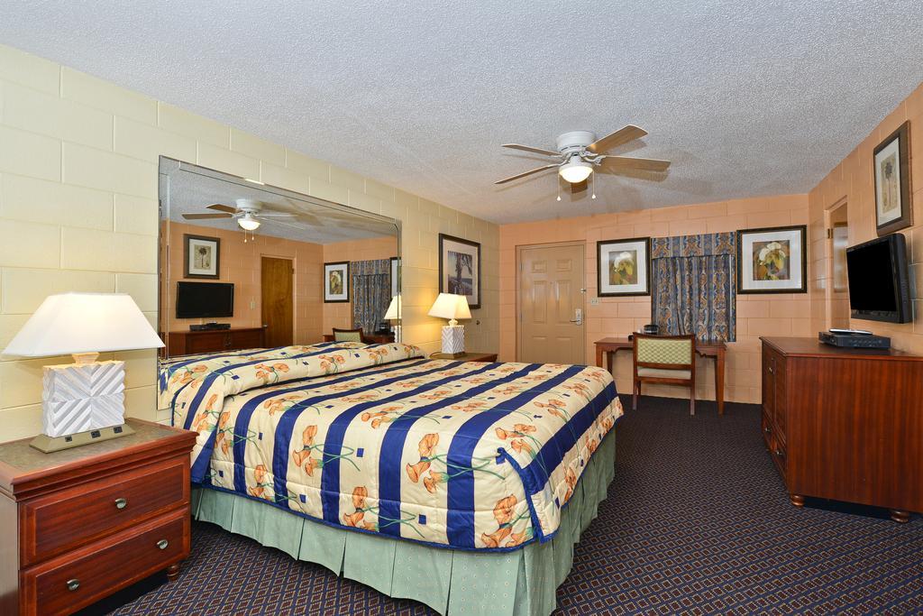 Savannah Inn And Suites Savannah Port Area Camera foto